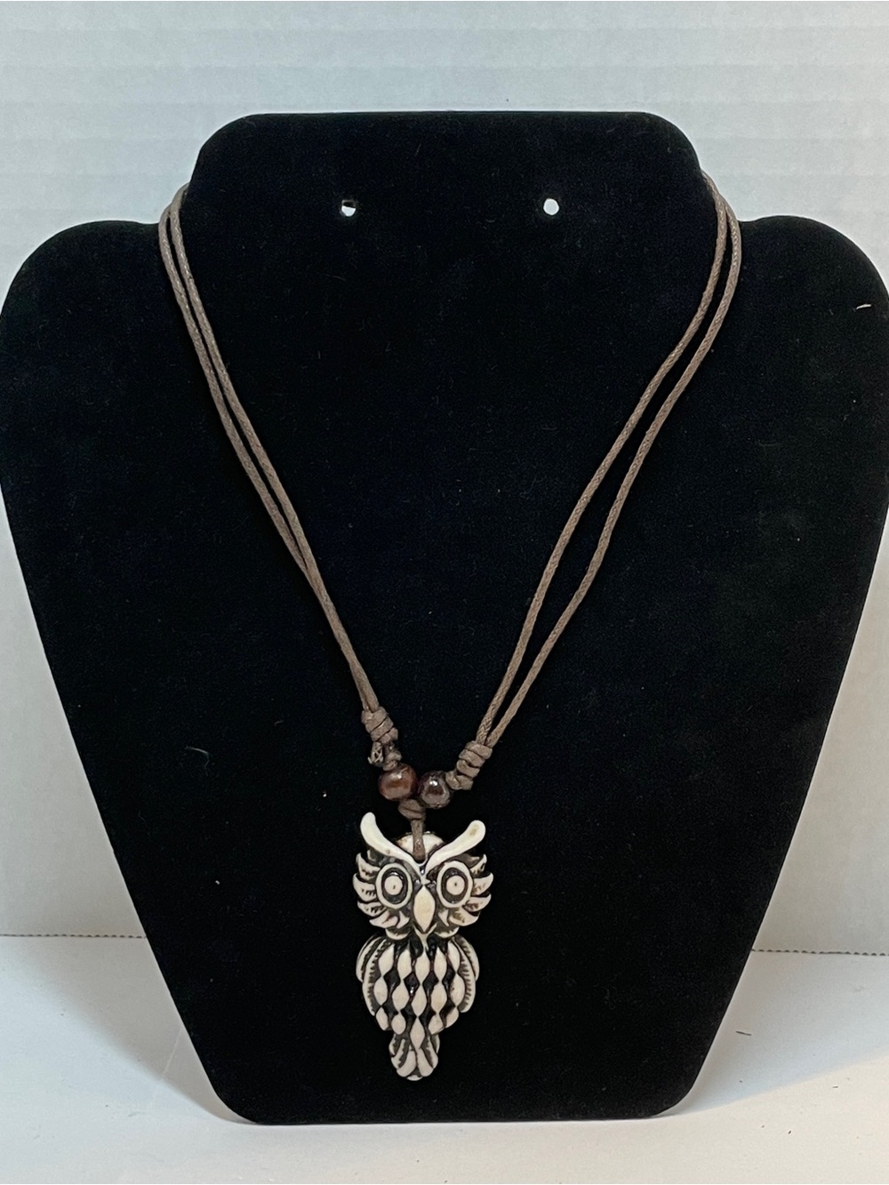 Adjustable Necklace Brown Owl Design Tribal Pendant Resin Wood